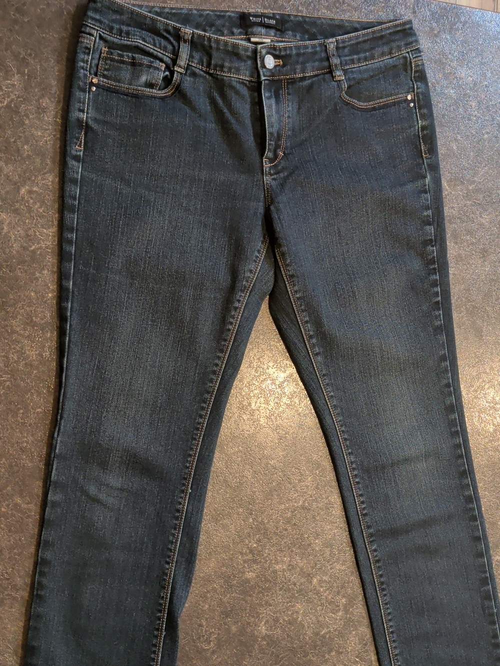 Dark Wash Straight Leg Jean
